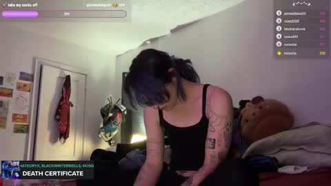 Snapshot of boywithbug chatting on February 25, 2026, 9:19 am boywithbug online show from February 25, 2026, 9:19 am