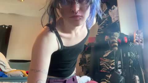 Snapshot of boywithbug chatting on February 27, 2026, 6:19 pm boywithbug online show from February 27, 2026, 6:19 pm