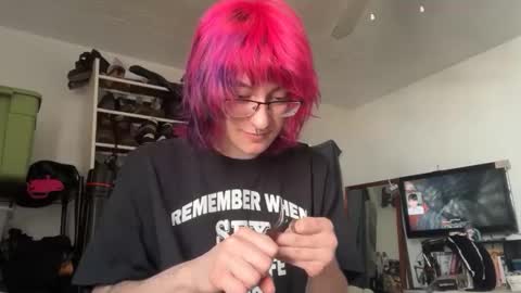 Snapshot of boywithbug chatting on March 19, 2026, 3:27 pm boywithbug online show from March 19, 2026, 3:27 pm