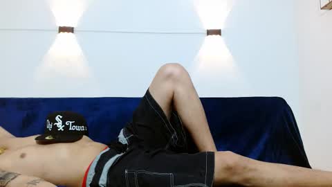 Snapshot of br4ndon_cooper chatting on November 10, 2025, 3:44 pm Brandon online show from November 10, 2025, 3:44 pm