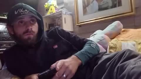 Hangslow online show from September 8, 2025, 10:42 pm