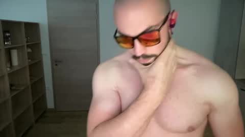 BraBro online show from March 12, 2026, 2:01 pm