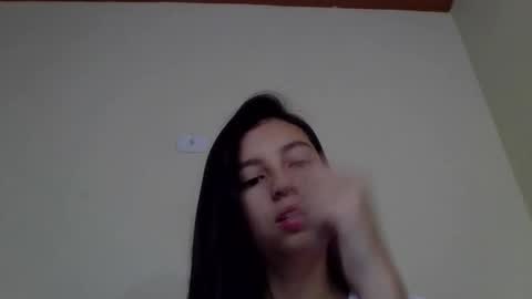 brad_and_emma293215 online show from October 7, 2025, 7:22 pm