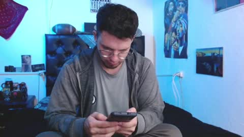 Snapshot of brad_hot_boy chatting on December 11, 2024, 2:41 am brad hot boy online show from December 11, 2024, 2:41 am