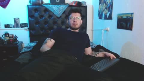 Snapshot of brad_hot_boy chatting on March 12, 2025, 4:13 pm brad hot boy online show from March 12, 2025, 4:13 pm