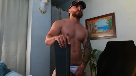 Snapshot of bradley_martinez chatting on February 17, 2026, 11:11 pm Bradley Martinez online show from February 17, 2026, 11:11 pm