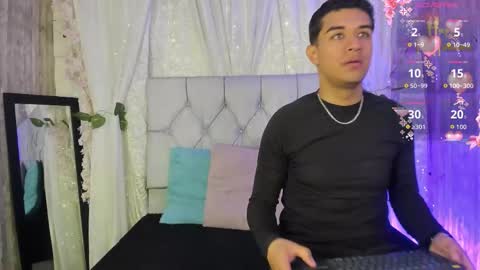 BradLovEmma  online show from October 16, 2025, 11:11 am