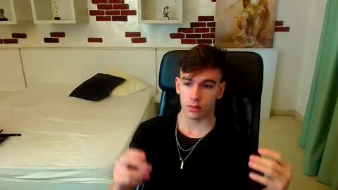 BradyFlint online show from November 29, 2025, 8:39 am