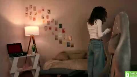 Snapshot of branchwithflowers chatting on October 10, 2025, 11:53 am Lilly online show from October 10, 2025, 11:53 am