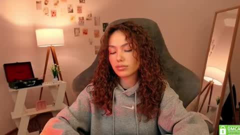 Snapshot of branchwithflowers chatting on October 23, 2025, 11:53 am Lilly online show from October 23, 2025, 11:53 am