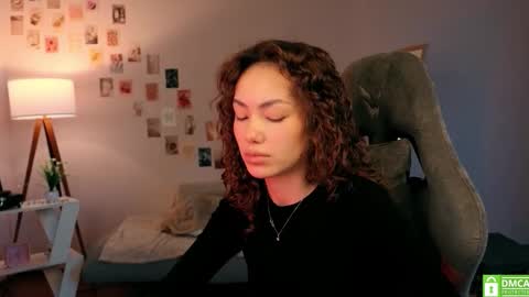 Snapshot of branchwithflowers chatting on November 2, 2025, 7:11 am Lilly online show from November 2, 2025, 7:11 am