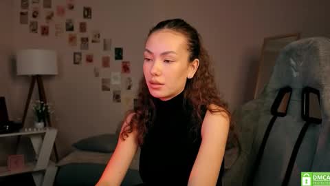 Snapshot of branchwithflowers chatting on November 14, 2025, 1:43 pm Lilly online show from November 14, 2025, 1:43 pm