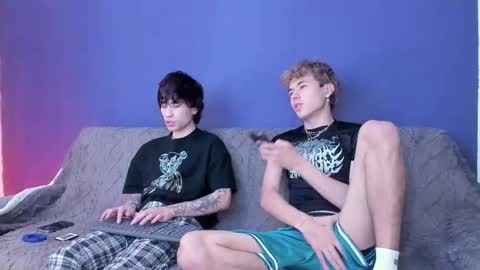 Brand online show from November 20, 2025, 6:24 am