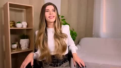 Branda online show from November 18, 2025, 1:15 pm