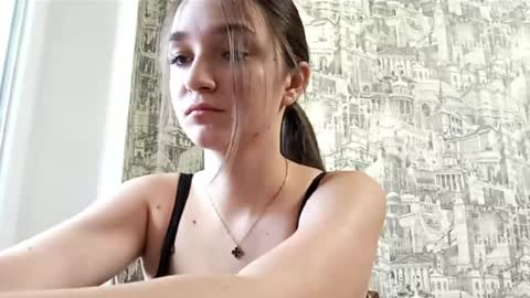 Lilly online show from December 15, 2025, 7:12 am