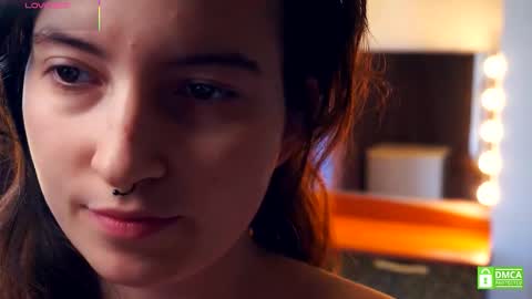 Hild online show from October 5, 2025, 6:12 am