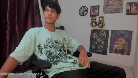 Snapshot of brandonstonexl chatting on October 9, 2025, 11:47 pm Brandon Stone online show from October 9, 2025, 11:47 pm