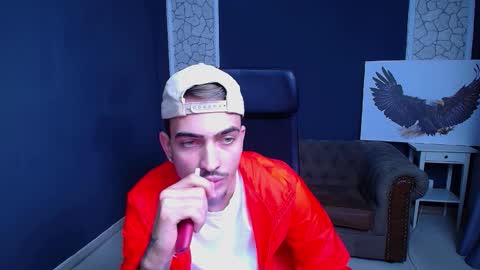 Snapshot of brandontatex chatting on September 18, 2025, 9:44 am BrandonTateX online show from September 18, 2025, 9:44 am