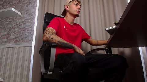 Snapshot of brandontatex chatting on September 21, 2025, 10:50 am BrandonTateX online show from September 21, 2025, 10:50 am