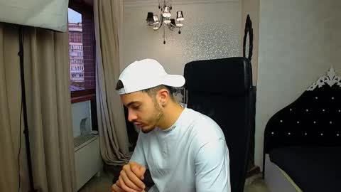 Snapshot of brandontatex chatting on October 23, 2025, 4:45 am BrandonTateX online show from October 23, 2025, 4:45 am