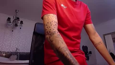 BrandonTateX online show from November 29, 2025, 11:57 am