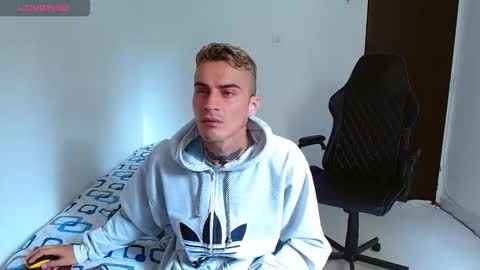 Bray Hotboy online show from October 12, 2025, 3:44 pm