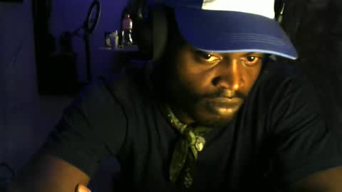 Snapshot of brayan1111x chatting on April 6, 2026, 12:19 am brayan1111x online show from April 6, 2026, 12:19 am