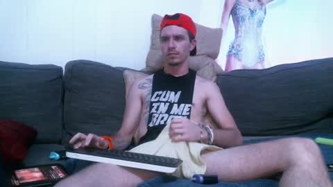 brayjay32 online show from October 4, 2025, 4:54 am