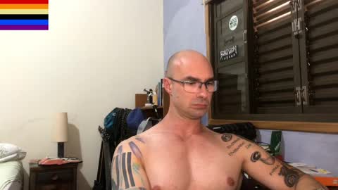 Fabio online show from February 1, 2025, 6:51 pm