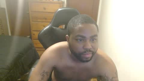 Snapshot of breadw1nnah chatting on October 1, 2025, 7:58 am Breadw1nnah online show from October 1, 2025, 7:58 am