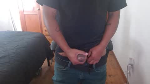 Snapshot of breadw1nnah chatting on October 18, 2025, 7:25 pm Breadw1nnah online show from October 18, 2025, 7:25 pm