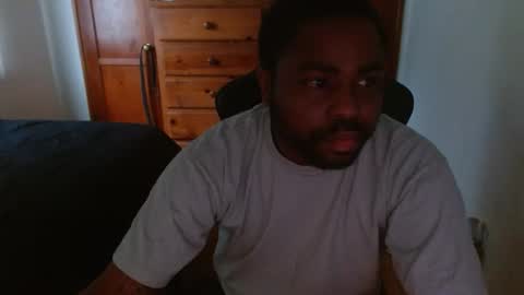 Breadw1nnah online show from November 4, 2025, 3:55 pm