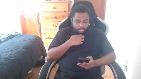 Breadw1nnah online show from November 16, 2025, 5:40 pm