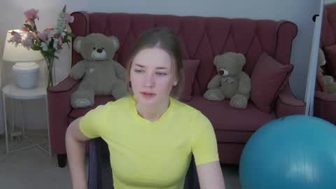 Bree online show from April 15, 2026, 11:39 am