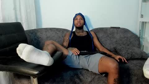 Snapshot of breiner_naughty chatting on February 8, 2025, 4:04 pm Breiner online show from February 8, 2025, 4:04 pm