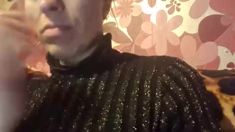 brenda75555 online show from January 1, 2025, 1:37 pm