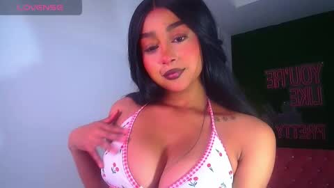 Brendi   online show from December 19, 2024, 5:29 pm