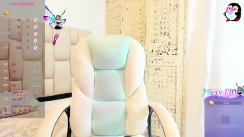 Snapshot of brenda_hotx1 chatting on February 21, 2025, 12:28 pm Brenda online show from February 21, 2025, 12:28 pm