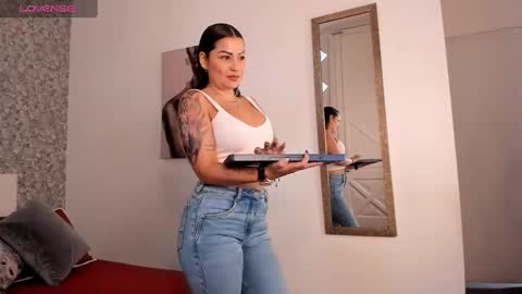 Brenda online show from February 2, 2025, 7:14 pm