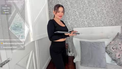 Brenda online show from February 12, 2025, 8:07 pm