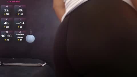 Snapshot of brenda_maz chatting on February 13, 2025, 11:50 am Brenda  online show from February 13, 2025, 11:50 am