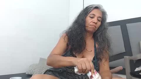 Snapshot of brenda_velasquez chatting on December 28, 2024, 11:48 pm BRENDA VELASQUEZ online show from December 28, 2024, 11:48 pm