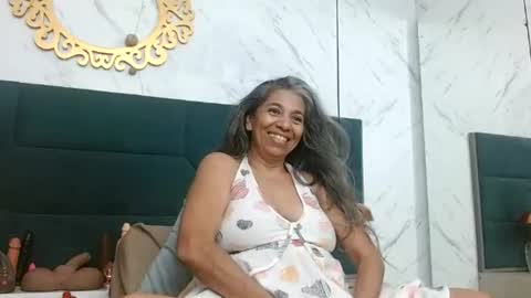 Snapshot of brenda_velasquez chatting on June 27, 2026, 6:35 pm BRENDA VELASQUEZ online show from June 27, 2026, 6:35 pm
