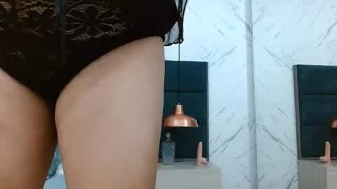 Snapshot of brenda_velasquez chatting on July 25, 2026, 9:23 pm BRENDA VELASQUEZ online show from July 25, 2026, 9:23 pm