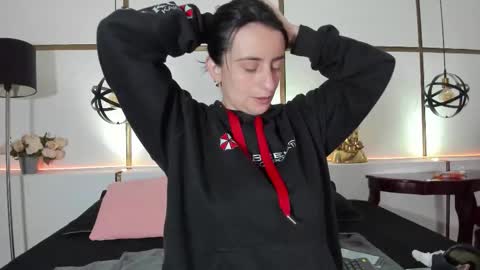 MeganBeaked online show from September 22, 2025, 11:56 am