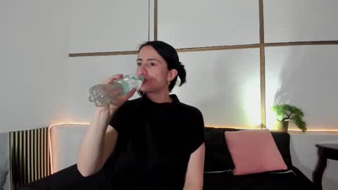 MeganBeaked online show from October 16, 2025, 1:01 pm