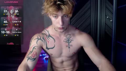 brendan__piks online show from November 12, 2025, 2:06 pm
