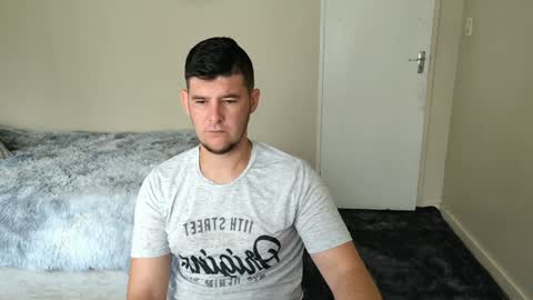 Snapshot of brendansexyboy098754 chatting on January 13, 2025, 8:05 am ask me lol online show from January 13, 2025, 8:05 am