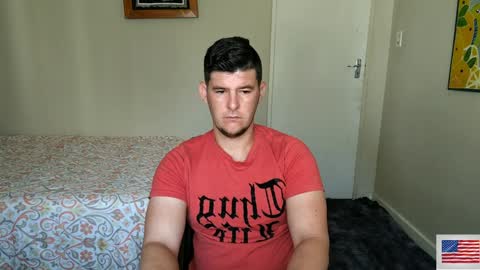 Snapshot of brendansexyboy098754 chatting on February 6, 2025, 6:29 am ask me lol online show from February 6, 2025, 6:29 am