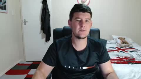 ask me lol online show from February 10, 2026, 2:48 am